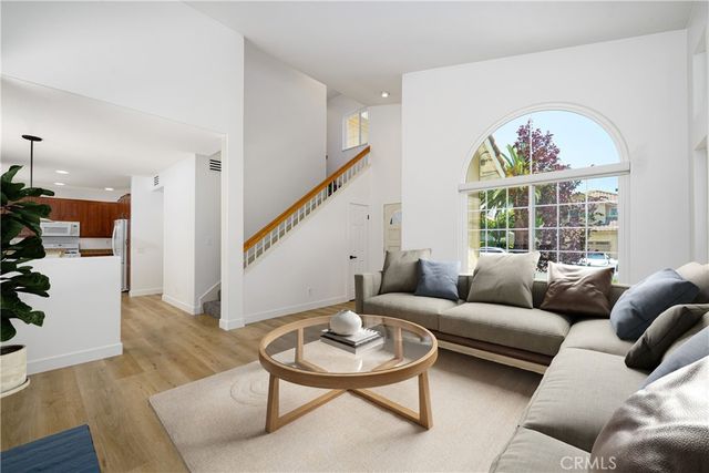 11 La Sinfonia, Rancho Santa Margarita, CA 92688