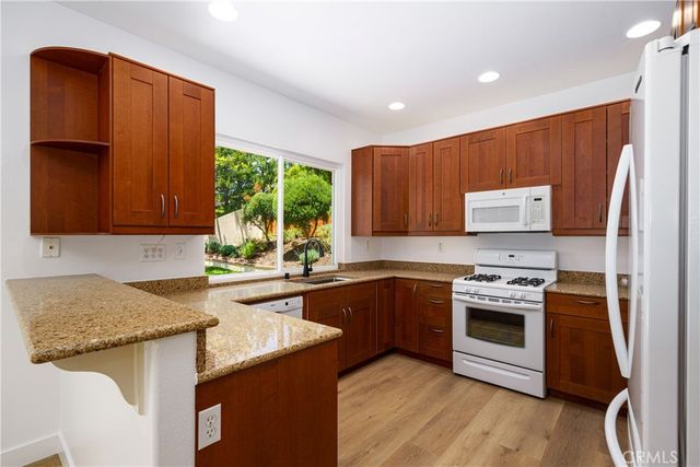 11 La Sinfonia, Rancho Santa Margarita, CA 92688
