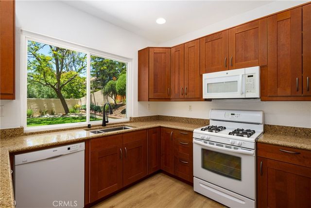 11 La Sinfonia, Rancho Santa Margarita, CA 92688