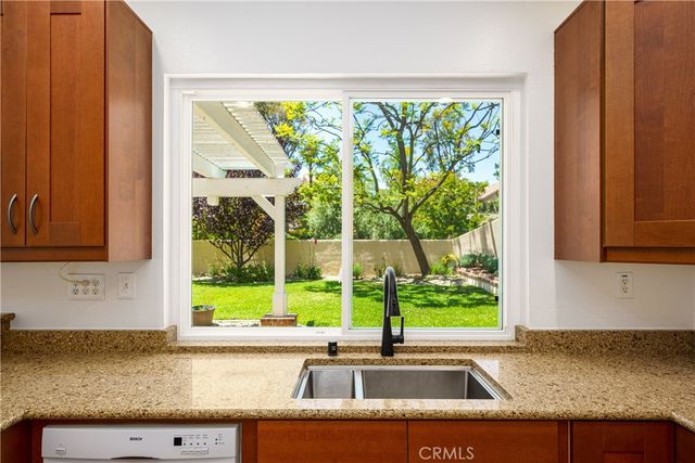 11 La Sinfonia, Rancho Santa Margarita, CA 92688