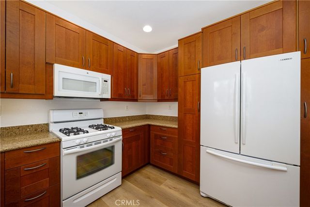 11 La Sinfonia, Rancho Santa Margarita, CA 92688