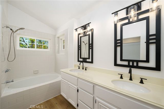 11 La Sinfonia, Rancho Santa Margarita, CA 92688