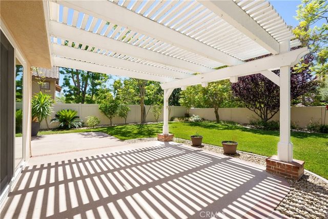 11 La Sinfonia, Rancho Santa Margarita, CA 92688