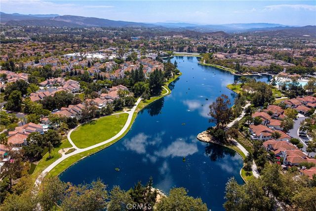 11 La Sinfonia, Rancho Santa Margarita, CA 92688