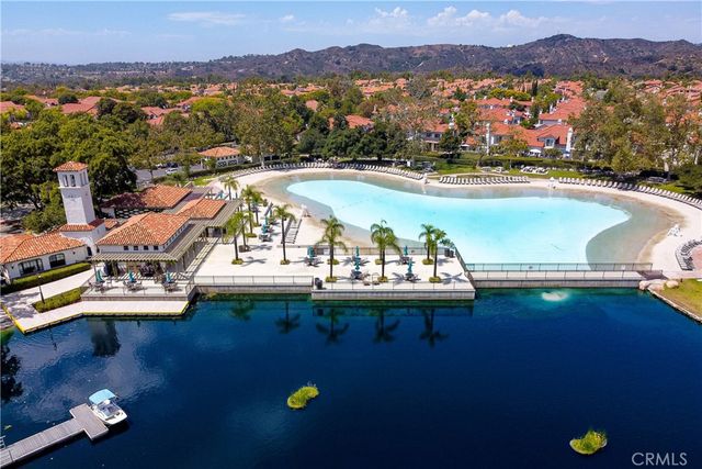 11 La Sinfonia, Rancho Santa Margarita, CA 92688