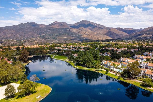 11 La Sinfonia, Rancho Santa Margarita, CA 92688