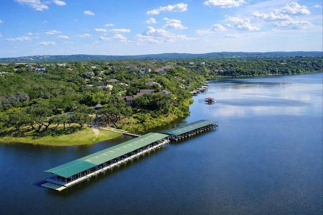 112 Ridge Harbor DR, Spicewood, TX 78669