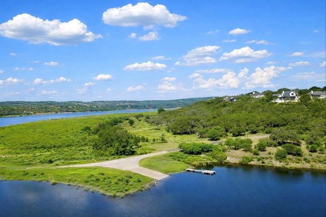 112 Ridge Harbor DR, Spicewood, TX 78669
