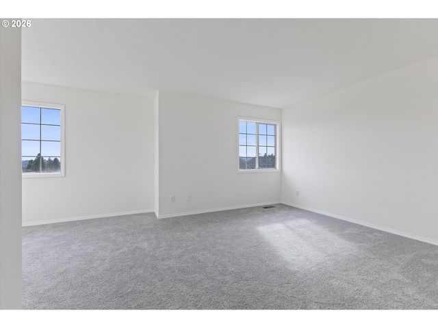 11867 Se MOUNTAIN SUN Dr, Clackamas, OR 97015