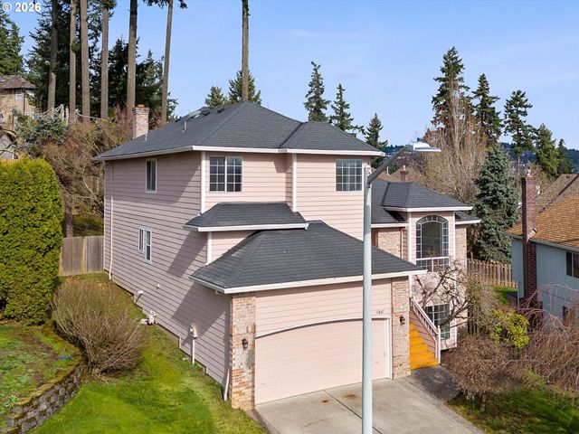 11867 Se MOUNTAIN SUN Dr, Clackamas, OR 97015