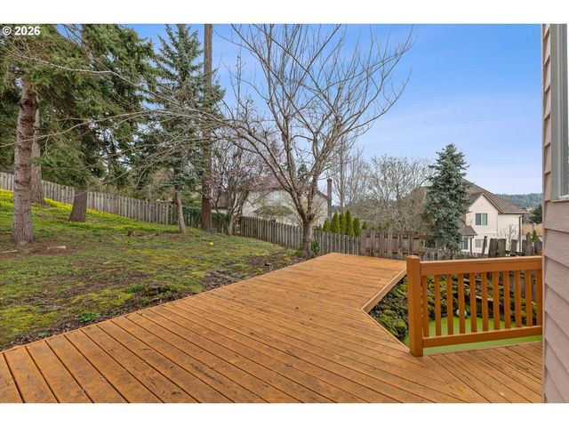 11867 Se MOUNTAIN SUN Dr, Clackamas, OR 97015