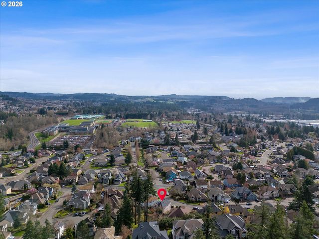 11867 Se MOUNTAIN SUN Dr, Clackamas, OR 97015