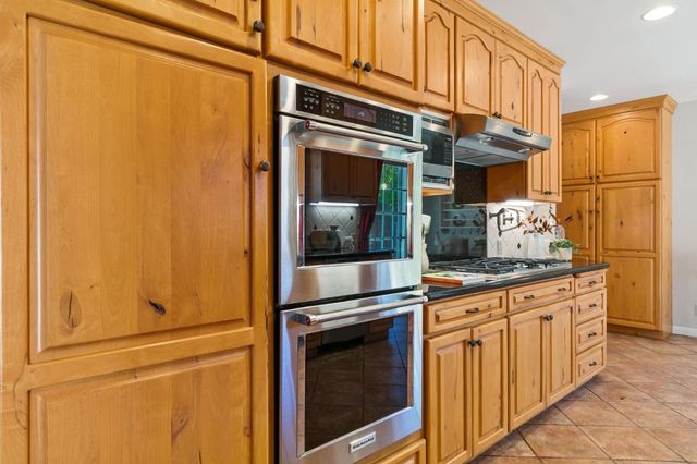 2129 Belmont Avenue, San Carlos, CA 94070