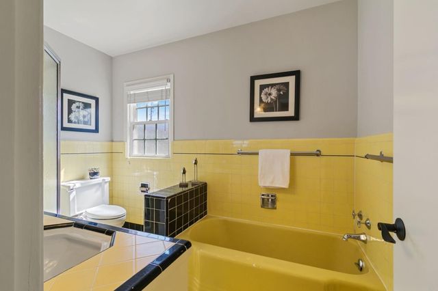 2129 Belmont Avenue, San Carlos, CA 94070