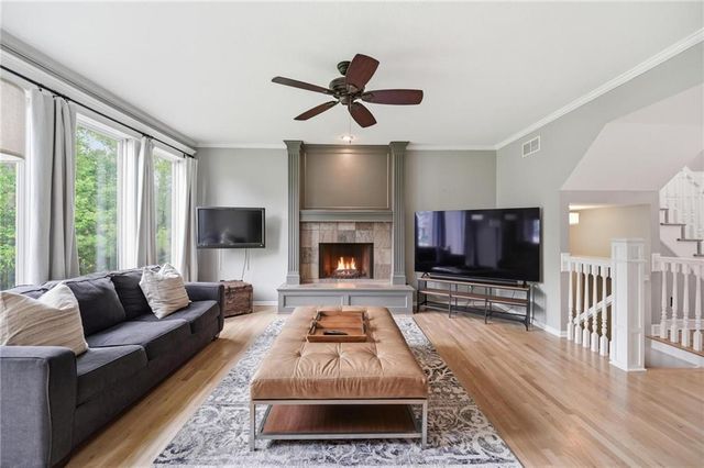 5308 W 161st Street, Overland Park, KS 66085