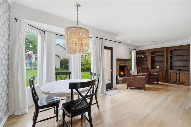 5308 W 161st Street, Overland Park, KS 66085