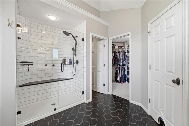 5308 W 161st Street, Overland Park, KS 66085