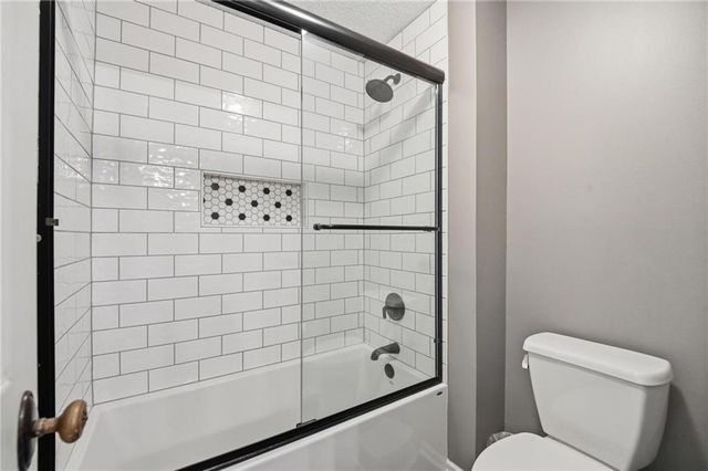 5308 W 161st Street, Overland Park, KS 66085