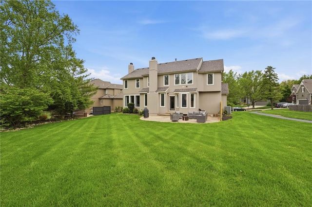 5308 W 161st Street, Overland Park, KS 66085