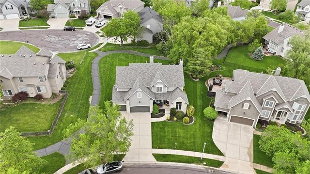 5308 W 161st Street, Overland Park, KS 66085