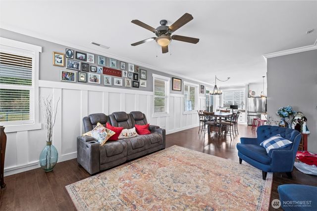 4398 Chanting Circle SW, Port Orchard, WA 98367