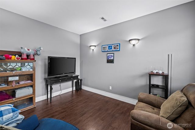 4398 Chanting Circle SW, Port Orchard, WA 98367