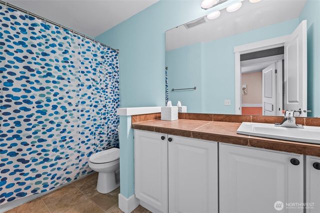 4398 Chanting Circle SW, Port Orchard, WA 98367