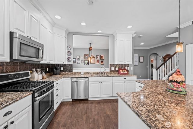 4398 Chanting Circle SW, Port Orchard, WA 98367