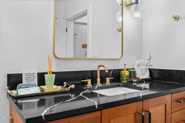 3322 Sugar Maple Loop Road, Sevierville, TN 37862