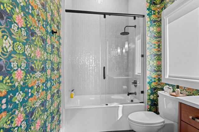 3322 Sugar Maple Loop Road, Sevierville, TN 37862