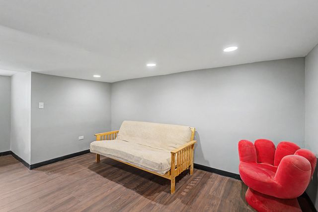 417 S 3rd Avenue, Maywood, IL 60153