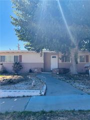 38650 Yucca Tree, Palmdale, CA 93551