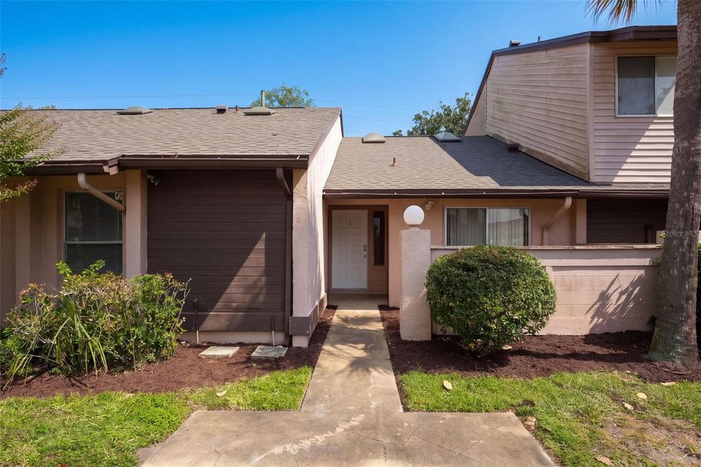 5849 BLUE DAHLIA WAY 12, Orlando, FL 32807