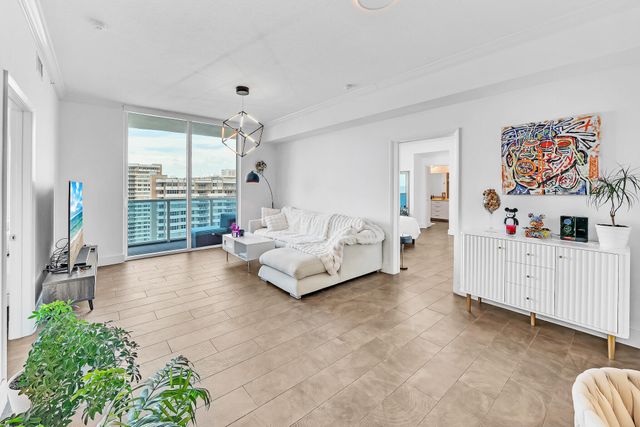 1945 S Ocean Drive 1803, Hallandale Beach, FL 33009