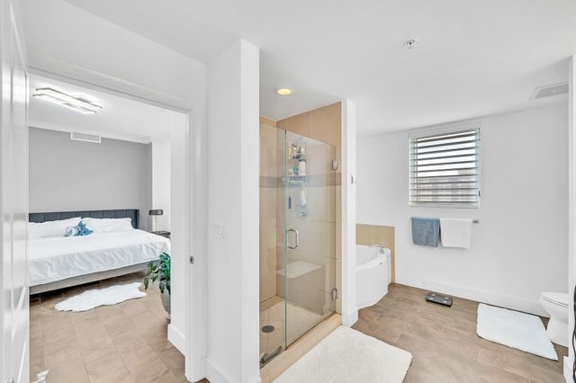 1945 S Ocean Drive 1803, Hallandale Beach, FL 33009