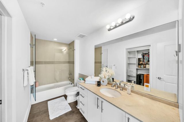 1945 S Ocean Drive 1803, Hallandale Beach, FL 33009