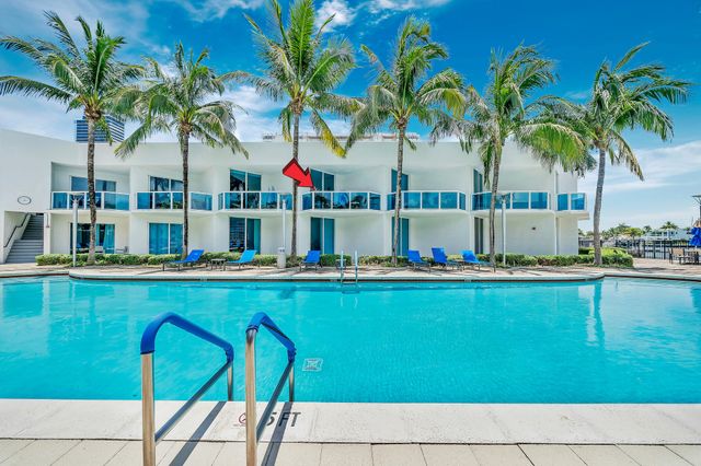 1945 S Ocean Drive 1803, Hallandale Beach, FL 33009