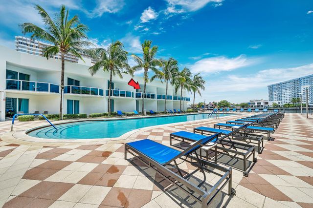 1945 S Ocean Drive 1803, Hallandale Beach, FL 33009