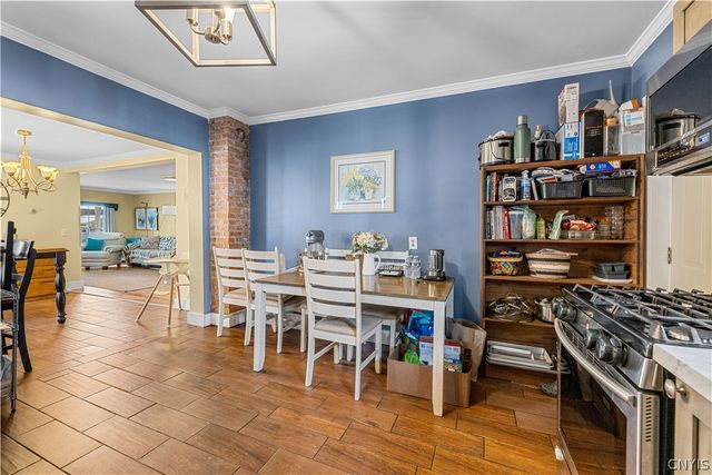 14 Moseley Street, Whitestown, NY 13492