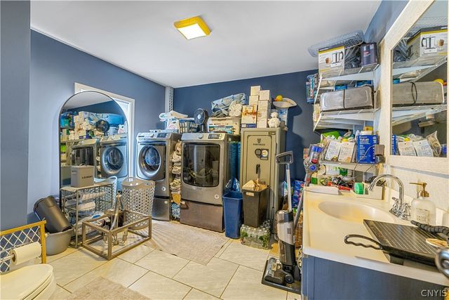 14 Moseley Street, Whitestown, NY 13492