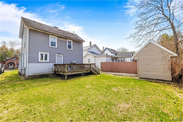 14 Moseley Street, Whitestown, NY 13492