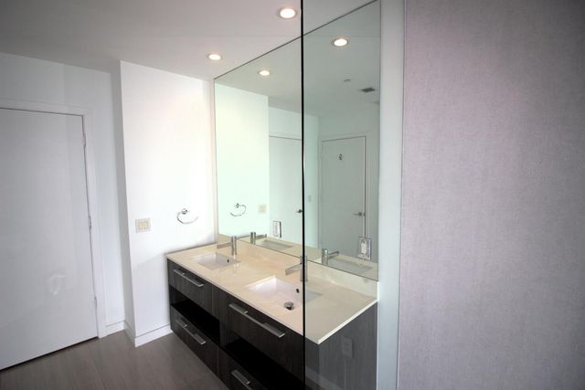 480 NE 31st Street 906, Miami, FL 33137