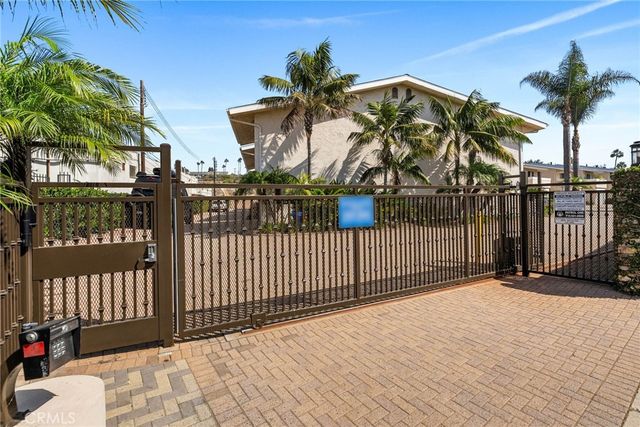4411 W Coast Highway 6, Newport Beach, CA 92663