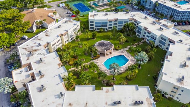 6770 Royal Palm Blvd 211L, Margate, FL 33063
