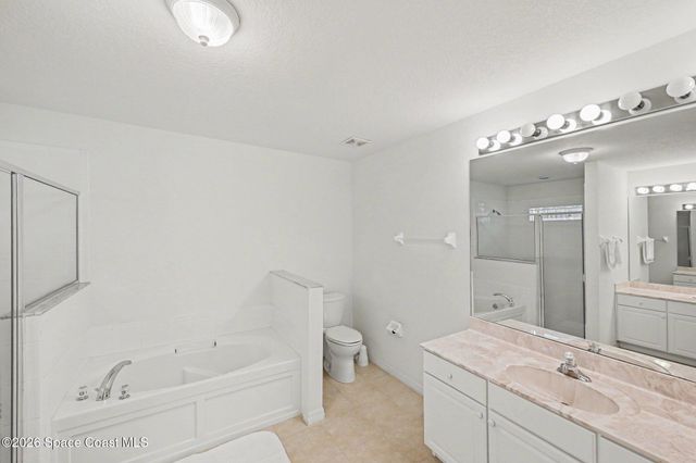 952 Tavernier Circle NE, Palm Bay, FL 32905