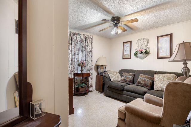 342 E Flonacher Rd, Zachary, LA 70791