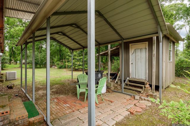 342 E Flonacher Rd, Zachary, LA 70791