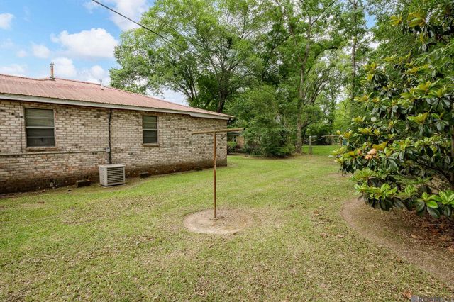 342 E Flonacher Rd, Zachary, LA 70791