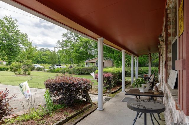 342 E Flonacher Rd, Zachary, LA 70791