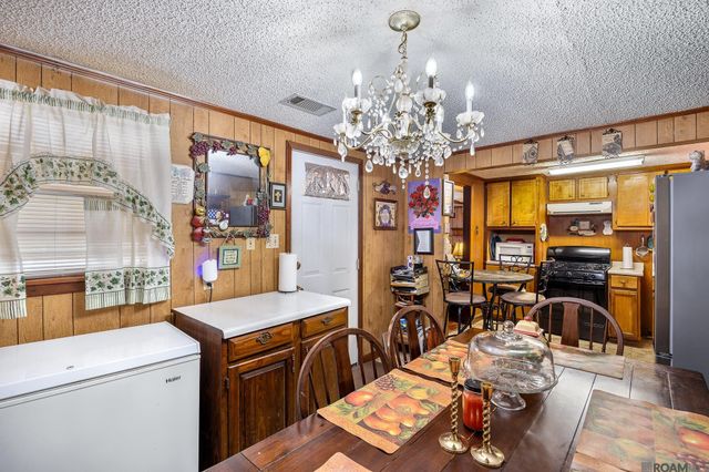 342 E Flonacher Rd, Zachary, LA 70791